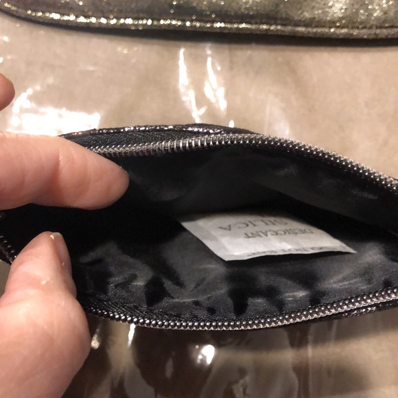 (2) Victoria Secret🥳HP🥳PINK Cosmetic Bags - Picture 8 of 8